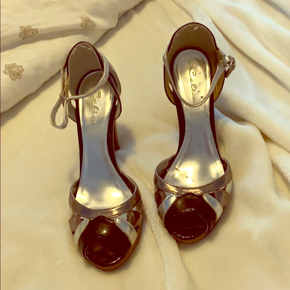 On Set BAD GIRLS CLUB SEASON 3 Celia high heels